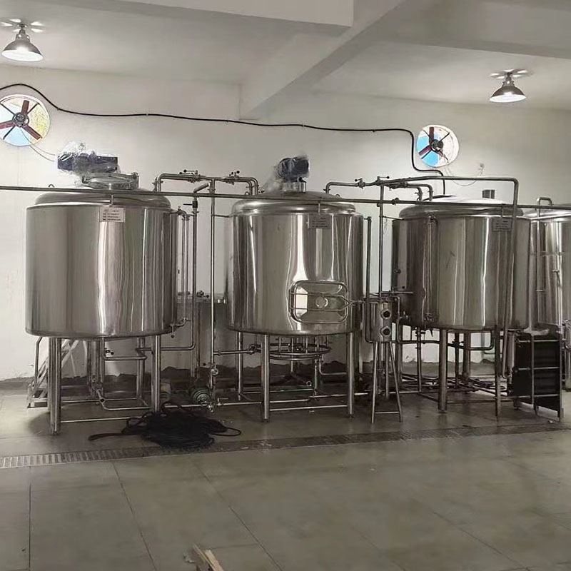 宜春精酿啤酒设备厂—如何延长精酿啤酒设备的使用寿命
